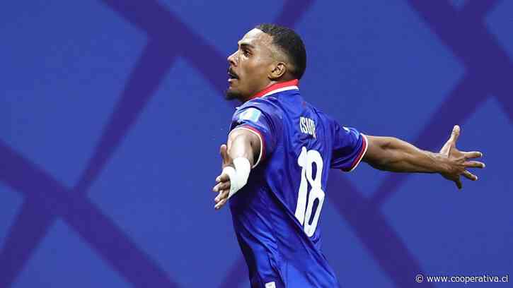 Wilson Isidor se lució con un golazo desde fuera del área para Haití ante Marruecos