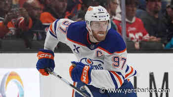 Connor McDavid sounds incredibly desperate in support of Oilers hiring Mike Babcock
