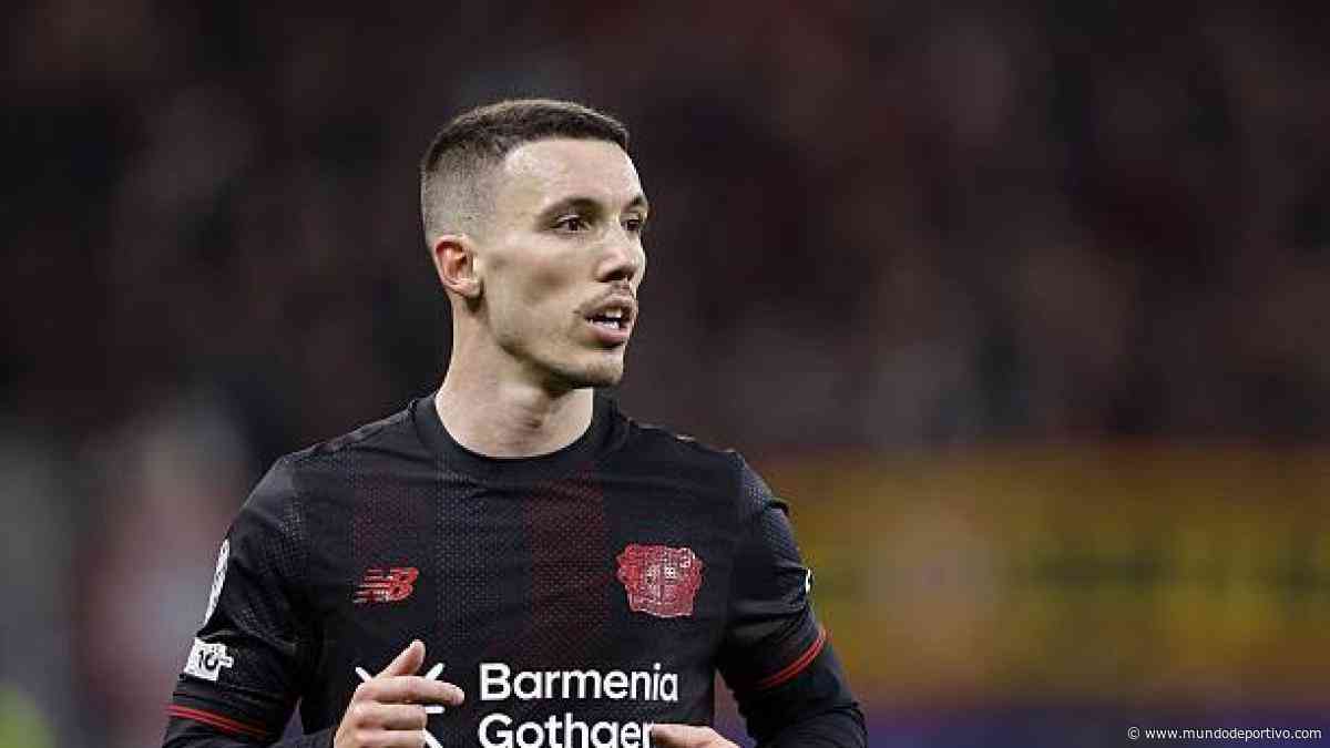 Grimaldo rompe su silencio con su traspaso al Atlético: "Hay conversaciones"