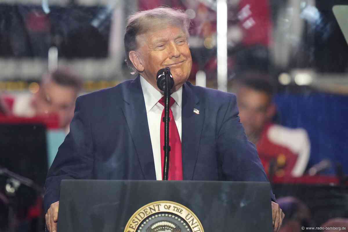 Trump eröffnet US-Jubiläumsfeiern mit Selbstlob
