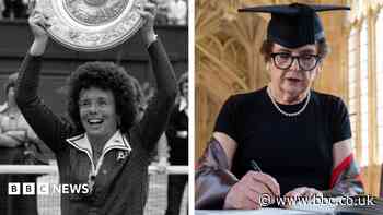 Tennis legend King receives honorary Oxford degree