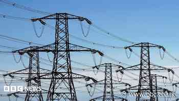 More than 1,000 homes without power in heatwave