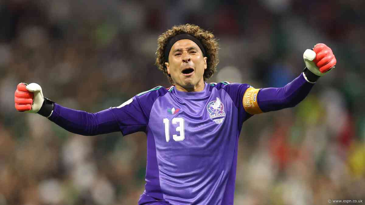 Ochoa cameo caps perfect group stage for Mexico