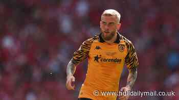 Ex-Hull City man makes Oli McBurnie prediction as he talks transfer business