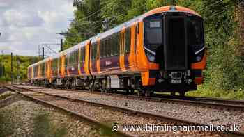 Heatwave causes almost 1 in 10 train cancellations as temperature reaches 36C