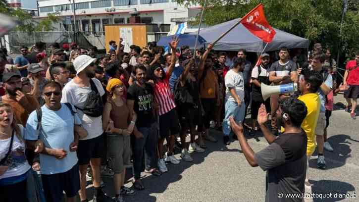 Prato, l’azienda cinese indagata chiude e licenzia: i padroni assaltano il presidio, feriti anche poliziotti