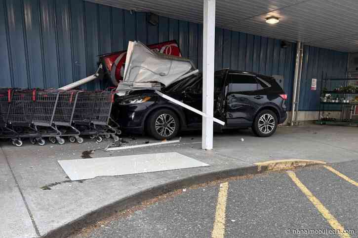 No injuries in after car driven into Vancouver Island grocery store