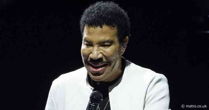 Lionel Richie, 77, cuts concert short after ‘swaying uncontrollably’ before falling ill