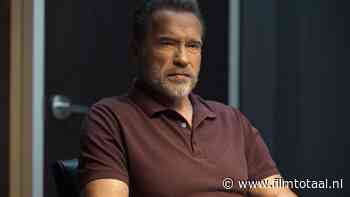Hoe serieus is Arnold Schwarzenegger nog te nemen na deze trailer voor 'Courtroom Chaos'?