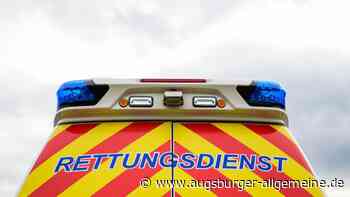 Wheelie misslingt: Motorradfahrer stürzt und verletzt sich schwer