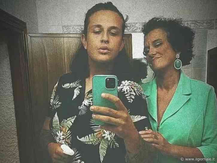 “La vita è stata dura”. I tormenti del 24enne ucciso dal padre perché gay