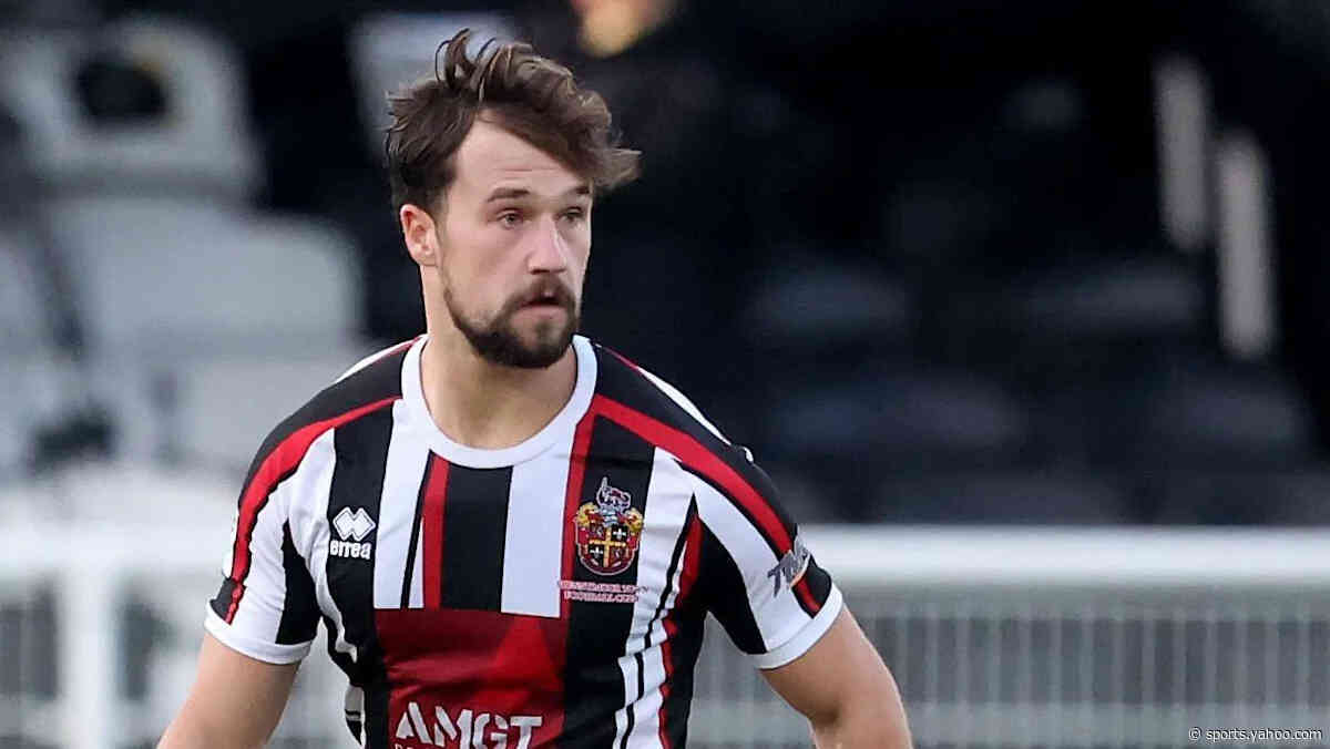 Tamworth sign duo Dyson and Bailey