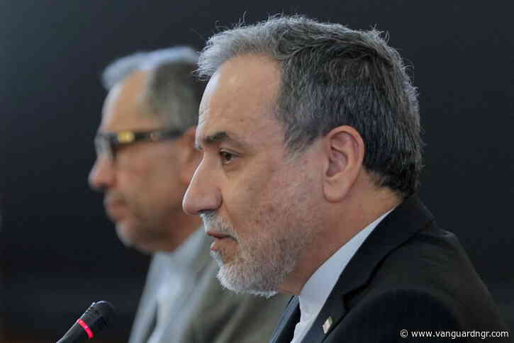 Iran warns against Hormuz crossings without authorisation