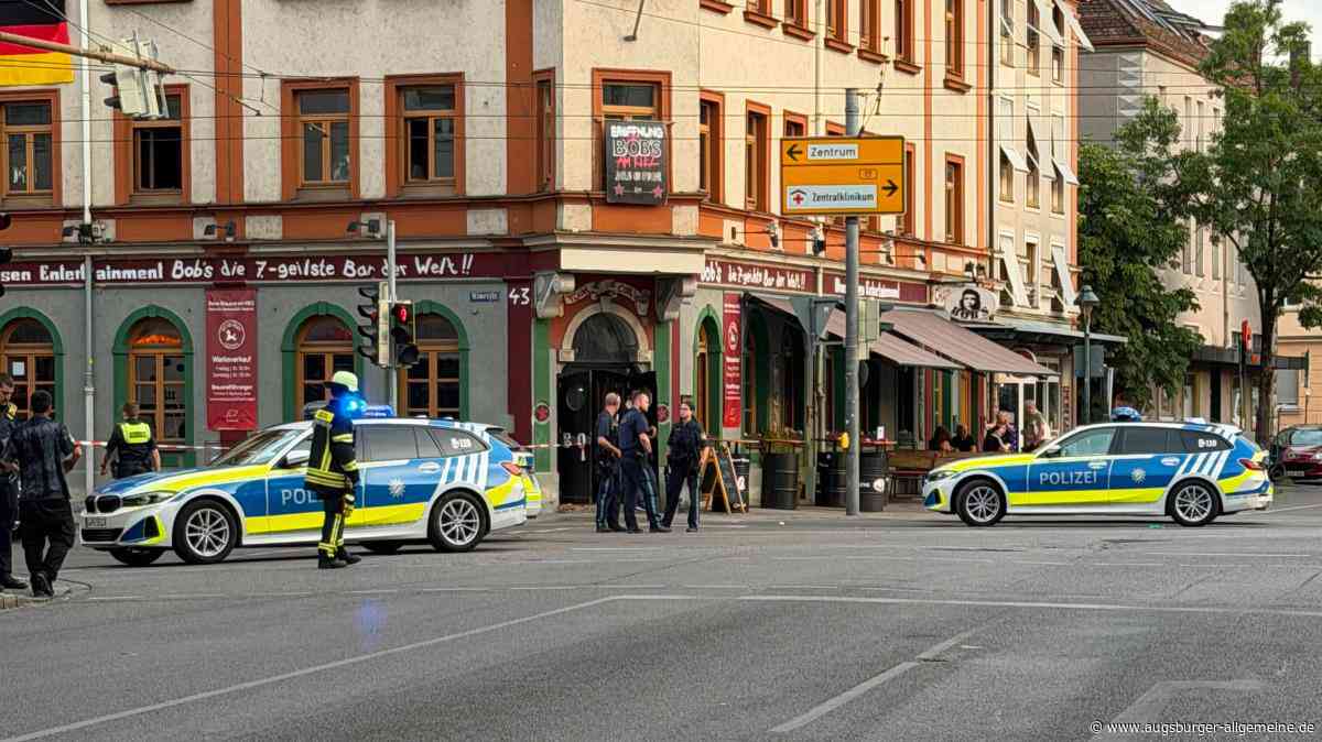 Szenen in der Ulmer Straße sorgen für Bestürzung: Wollte ein Mann ein Kind umbringen?