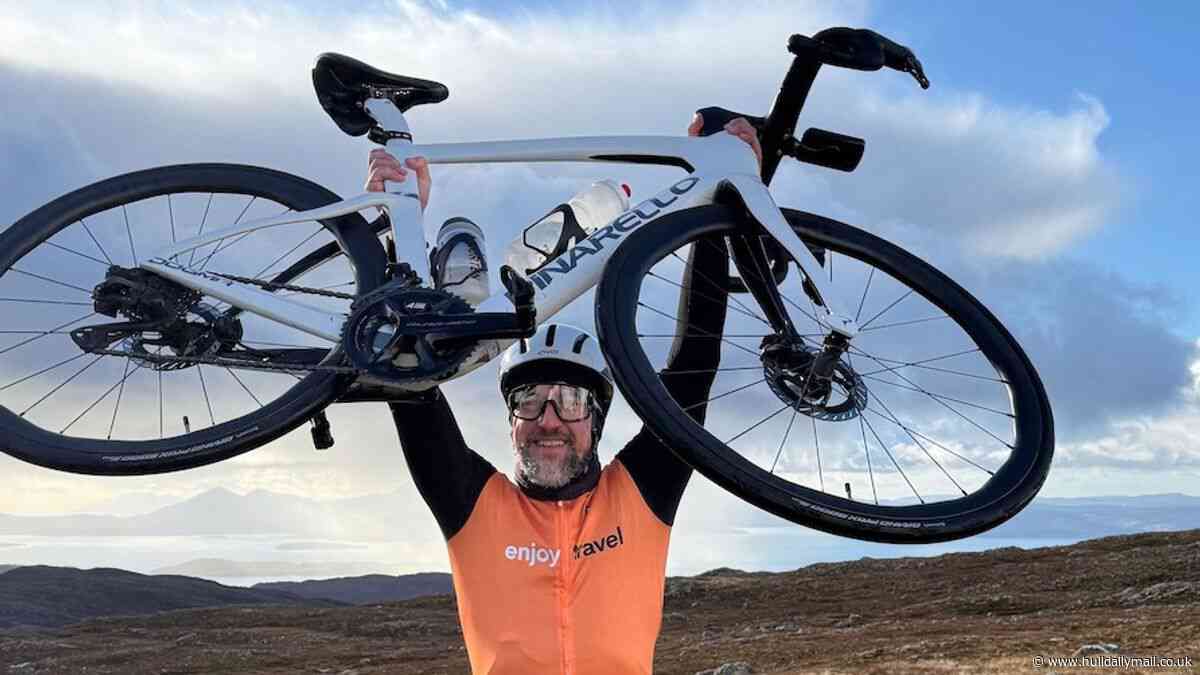 Holiday firm boss embarks on world record attempt for fastest cycle of England's perimeter