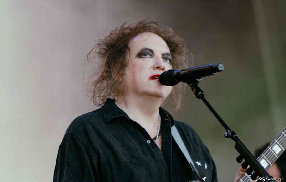 ‘Hot Hot Hot!!!’ – The Cure bring the hits through the heatwave as 2026 UK tour arrives in Cardiff