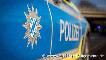 Unfall auf der B13: Linksabbiegerin stößt mit Gegenverkehr zusammen