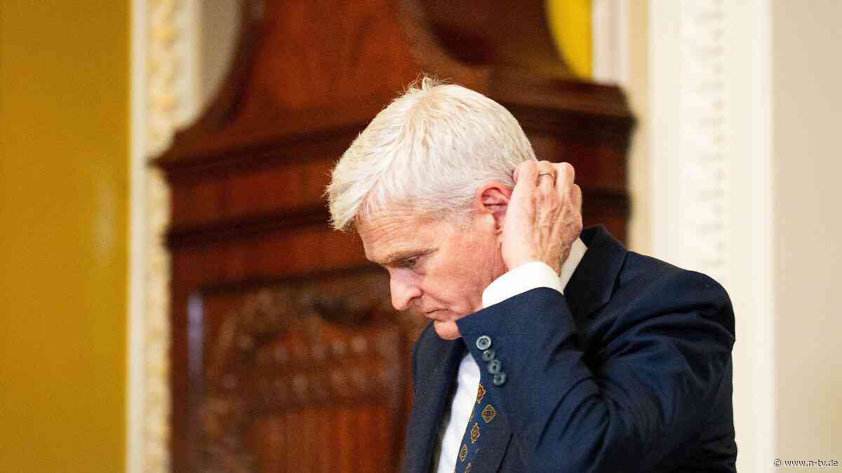 Kehrtwende bei Iran-Befugnissen: Angebrüllter US-Senator stimmt wieder für Trump ab