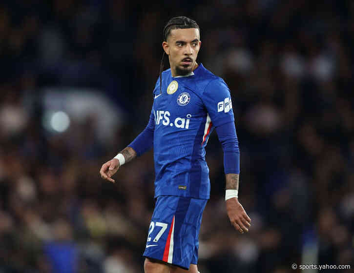 Report: Man City considering shock move to sign Chelsea star