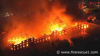 Videos: 6-alarm blaze destroys former Pa. factory, spreads to rowhomes