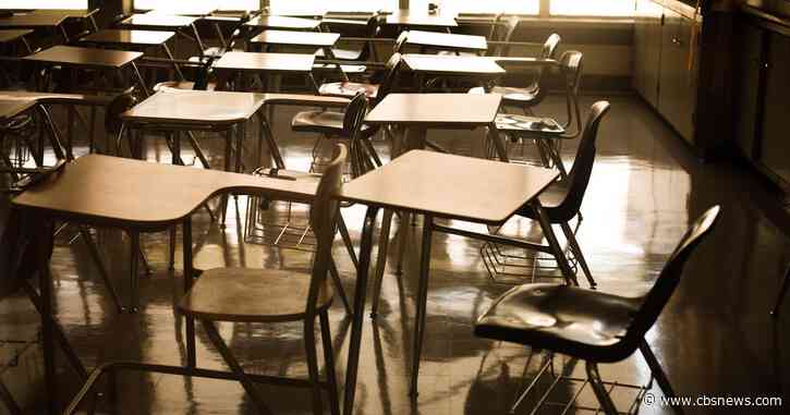Ex-Douglas County teacher accused of sex with students back in custody without bond