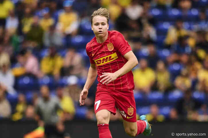 Report: Liverpool eyeing move for £25m-rated forward