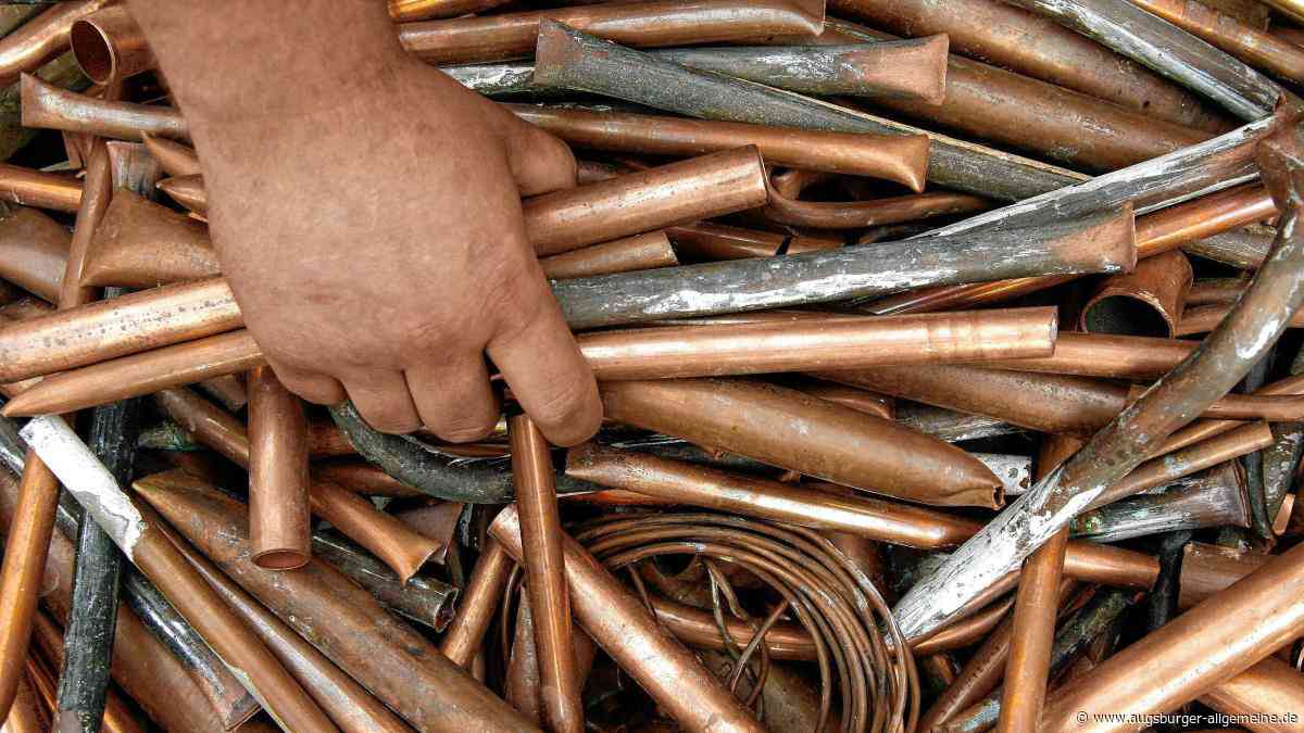 Unbekannte stehlen Altmetall aus Recyclingbetrieb