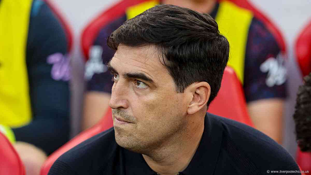 Andoni Iraola has crucial early Liverpool decision to make after free transfer