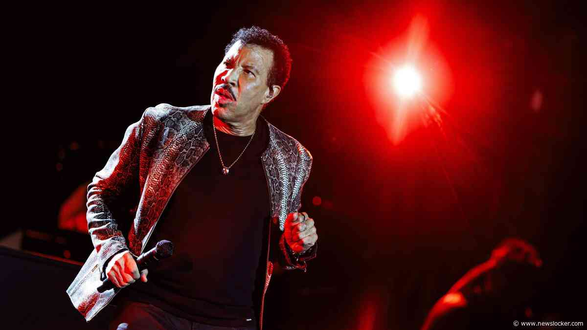Lionel Richie (77) onwel tijdens concert en stopt show vroegtijdig