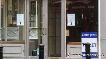 British handbag brand established in 1998 to close all 21 stores - full list