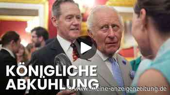 Video: König Charles schwitzt im Palast – royale Lösung gegen die Hitze