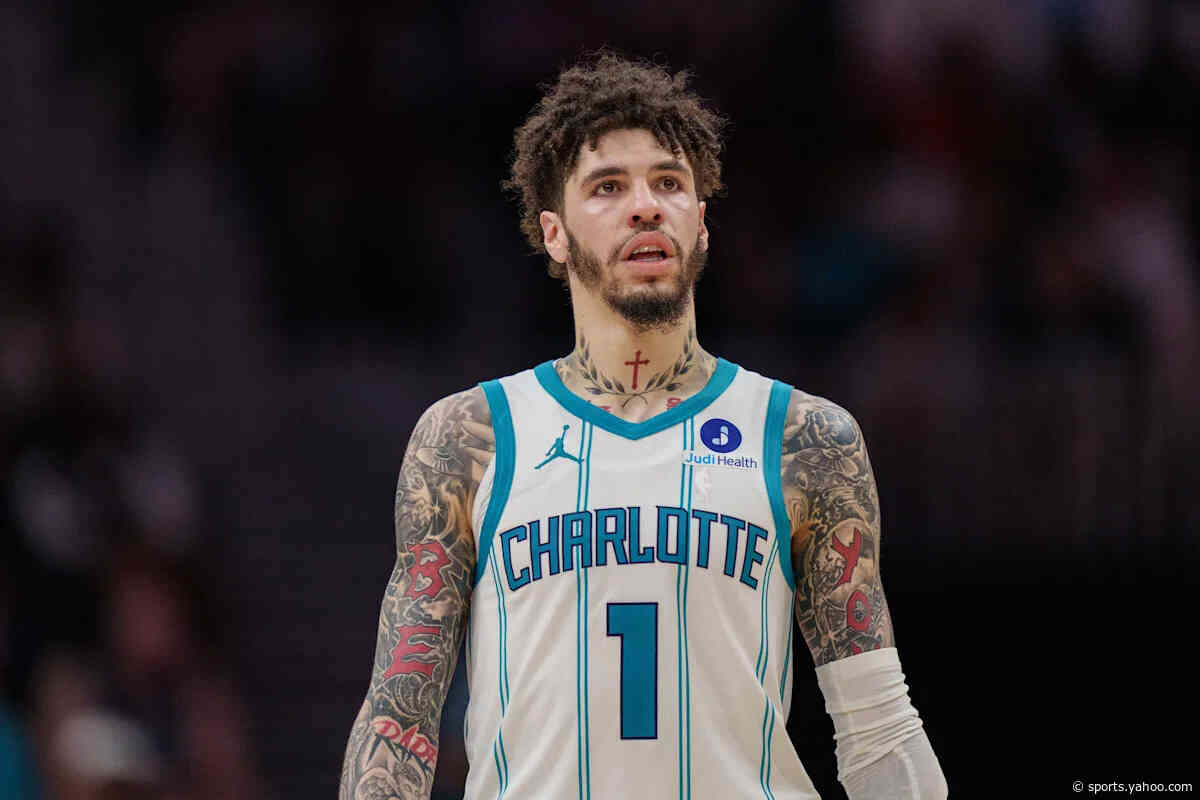 Hornets reportedly trading LaMelo Ball, Josh Green to Timberwolves for Naz Reid, draft picks