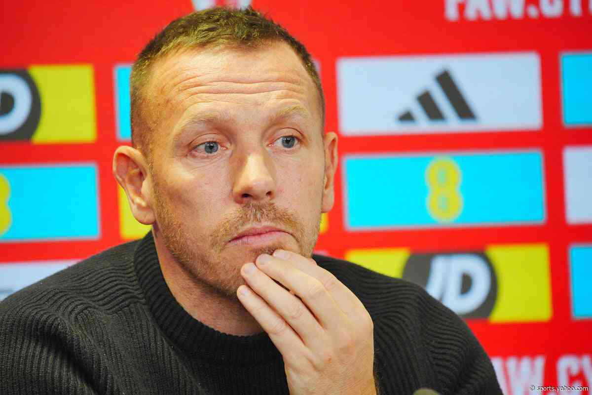 Craig Bellamy set to stay with Wales as talks over Burnley return collapse