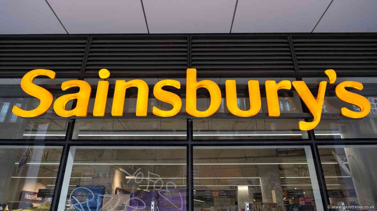 Sainsbury's £18 summer top shoppers say 'looks more expensive' and 'gets compliments'