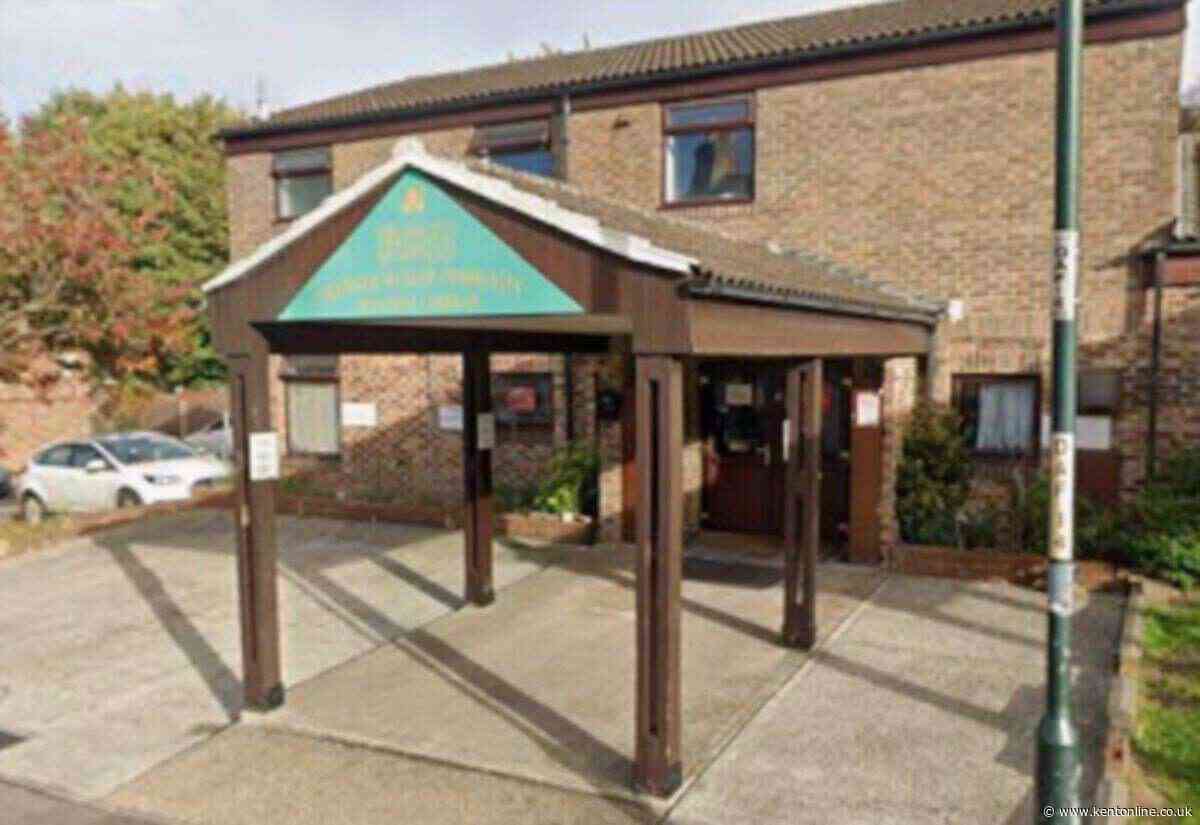 Imam accused of ‘silencing’ girl’s family over abuse allegations kept arrest secret from employers