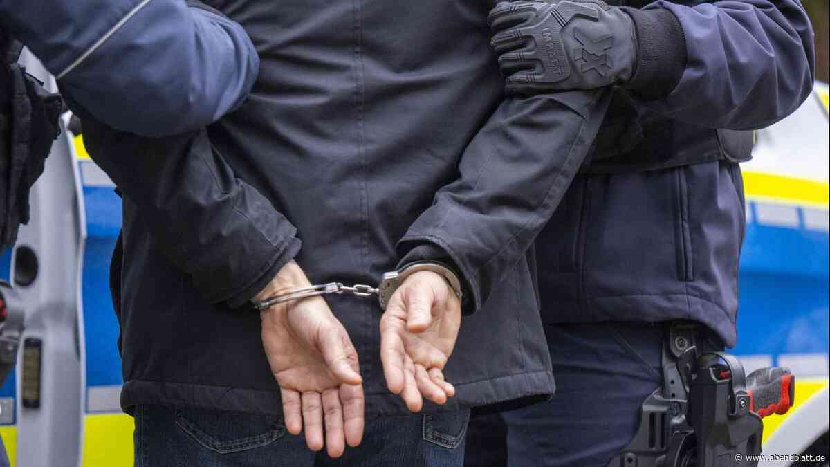 Serien-Trickbetrüger will ältere Frau abzocken – Polizei stellt ihm eine Falle