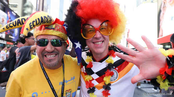 🎥 Before Ecuador clash: Germany fans take over Times Square!