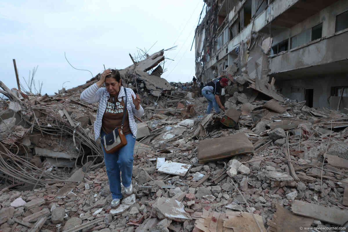 Venezuelans search rubble for survivors after 2 earthquakes kill at least 164