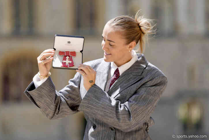 Arsenal-bound midfielder receives MBE from King