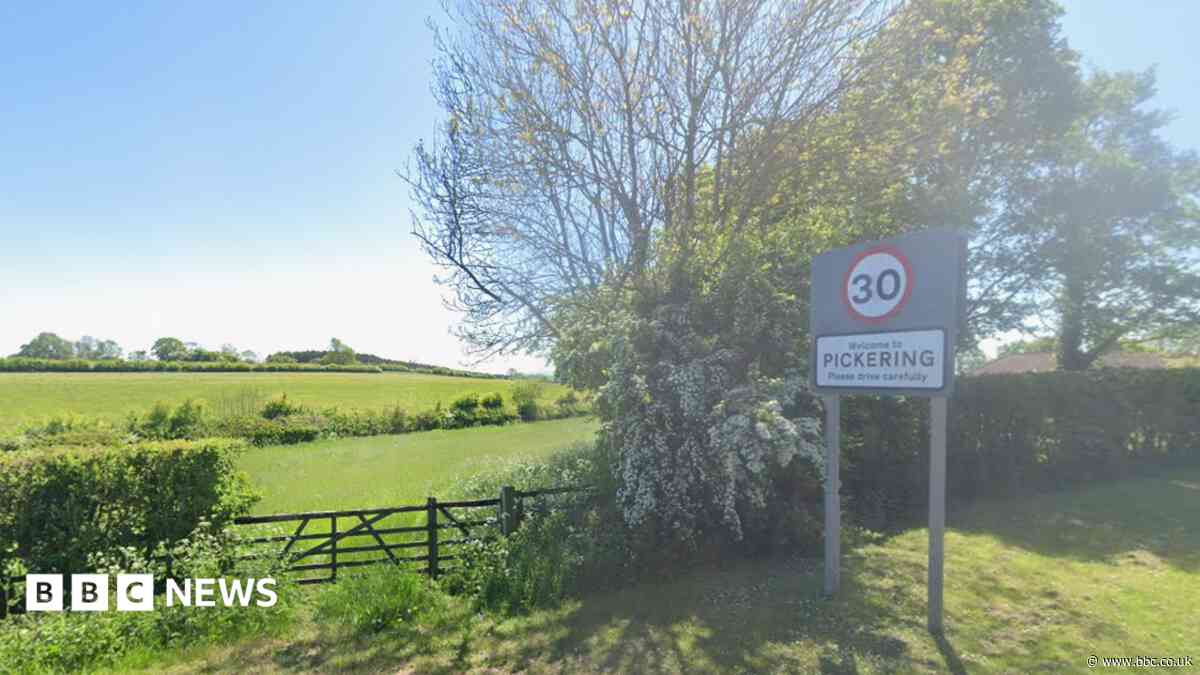 Housing plan backed amid sewer warnings