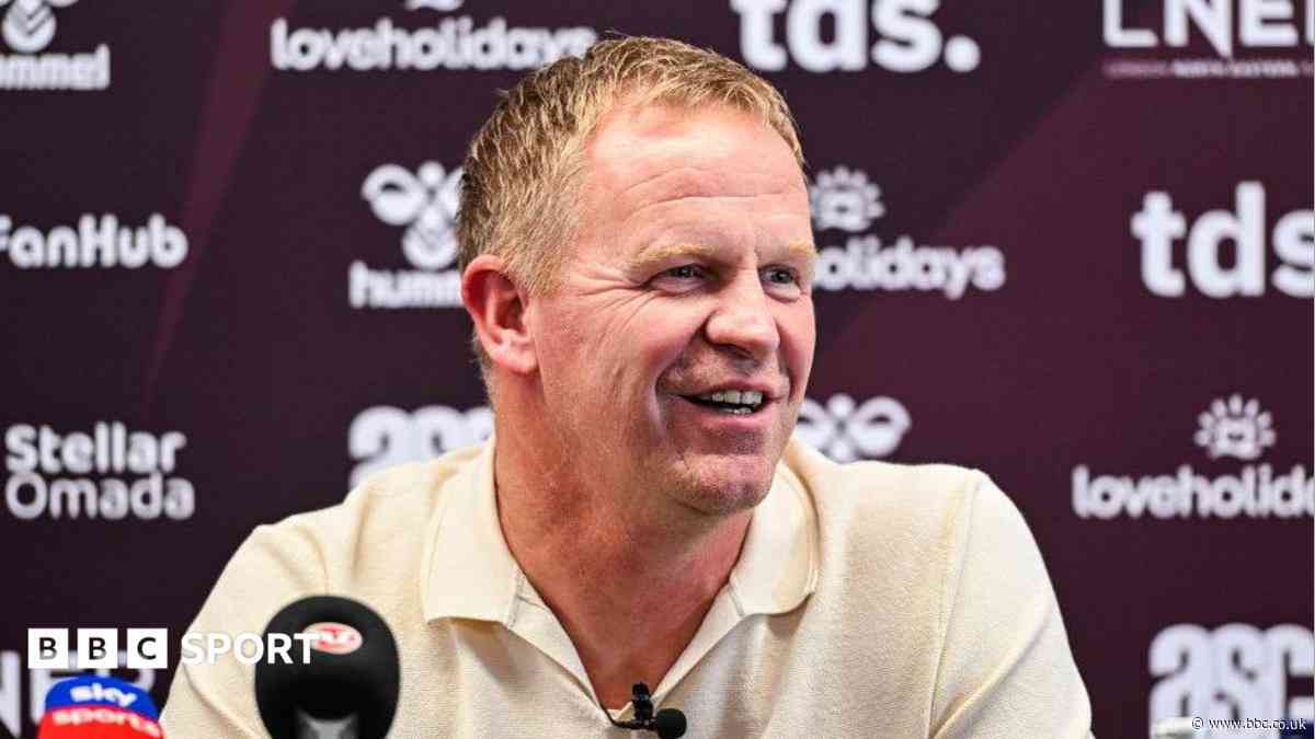 New Hearts boss Vrancken ready to challenge Old Firm