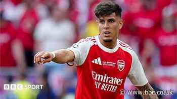 Hincapie completes permanent £34.5m Arsenal move
