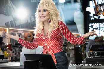 Dolly Parton Shocked Everyone Appearing at TN Her Travel Stop