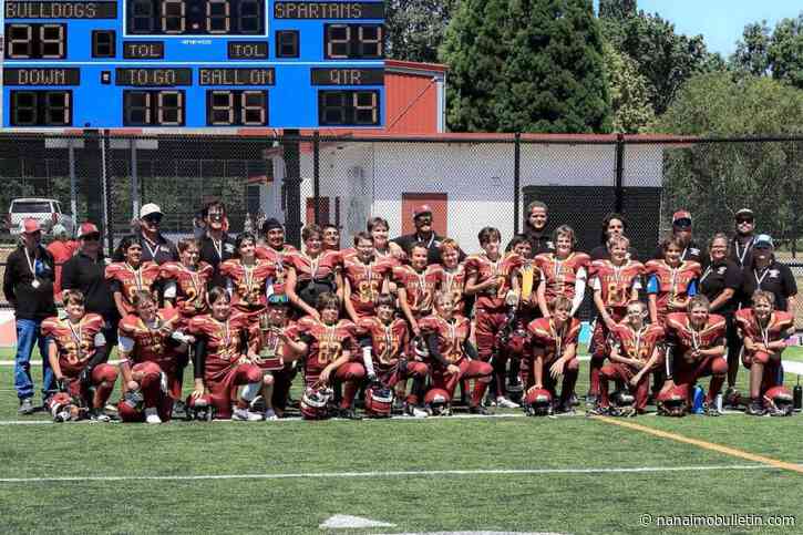Peewee Cowichan Bulldogs win Island title