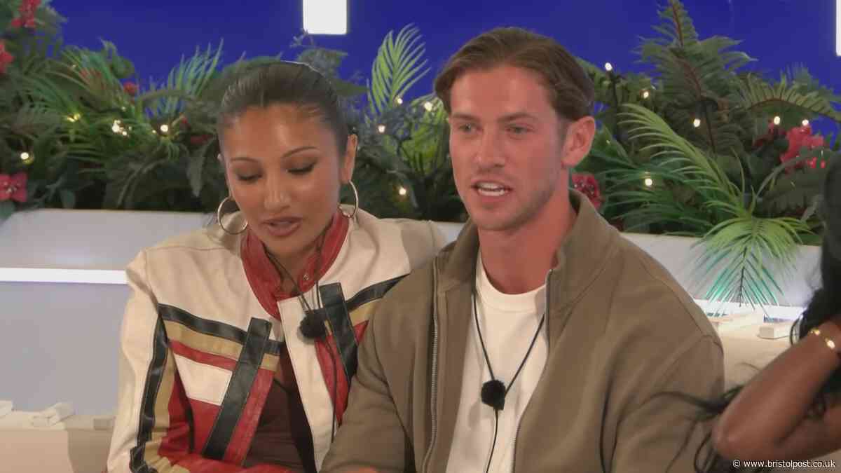 Love Island's Jasmine 'doing the maths' as fans spot Lorenzo 'game plan'
