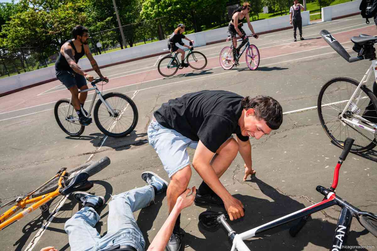 Inside the Chicago Courier Classic, bike messenger culture refuses to die