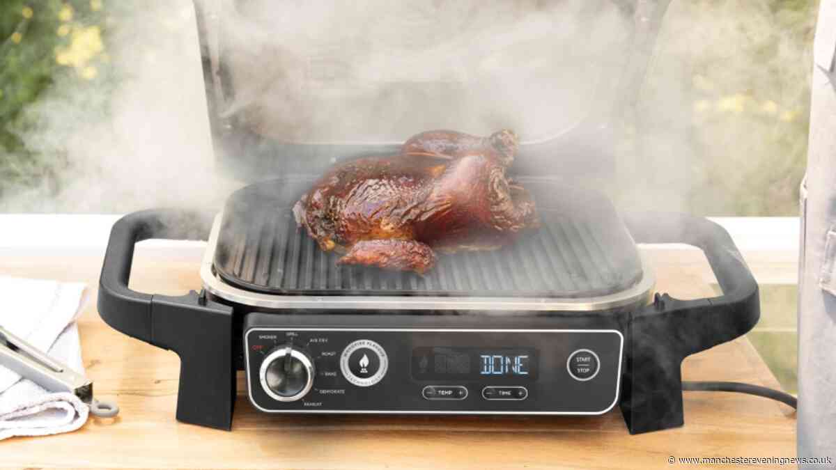 Ninja heavily reduces Woodfire BBQ that 'has 7 different settings' and 'cooks better than charcoal'