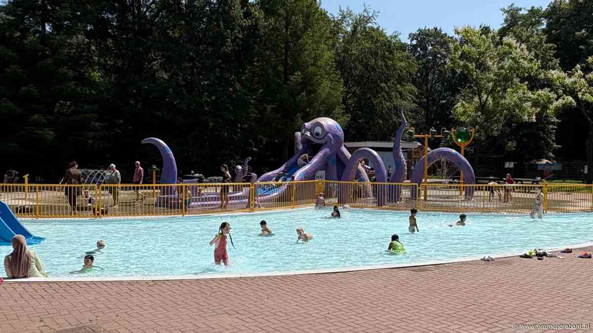 Peperduur kinderbad De Splinter na een jaar weer open: 'Leuk, leuk, leuk!’