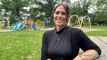 Windsor-Essex parent advocate welcomes ban on social media for children