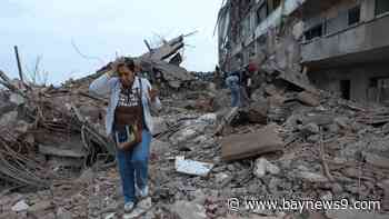 Venezuelans search rubble for survivors after 2 strong quakes kill at least 188